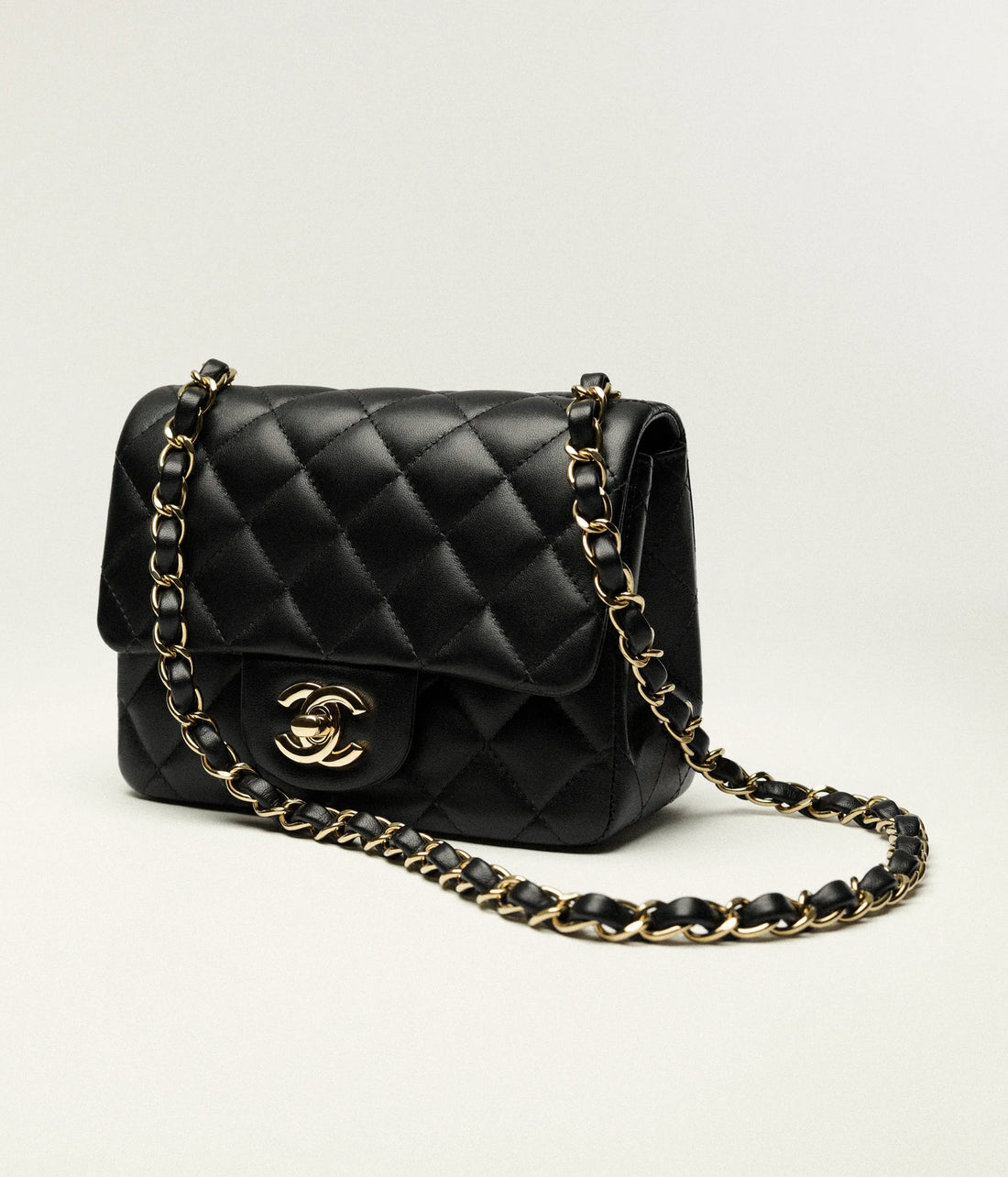 Mini Square Classic Flap