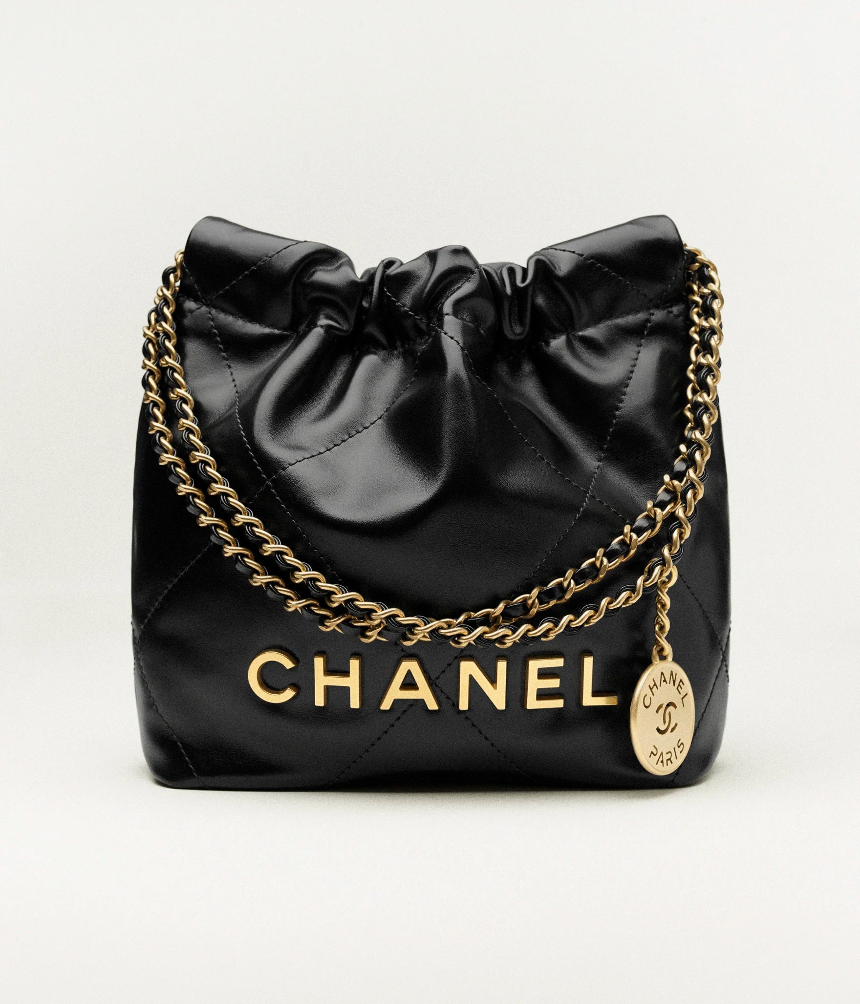 Mini Chanel 22